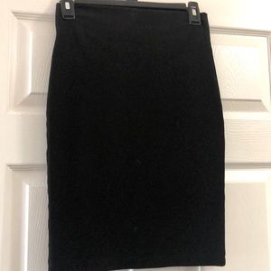 Black Windsor Pencil Skirt